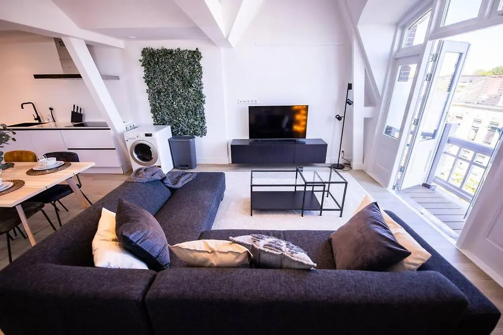 Happily 2 Bedroom Serviced Apartment 75M2 -Nb306H- Rotterdam