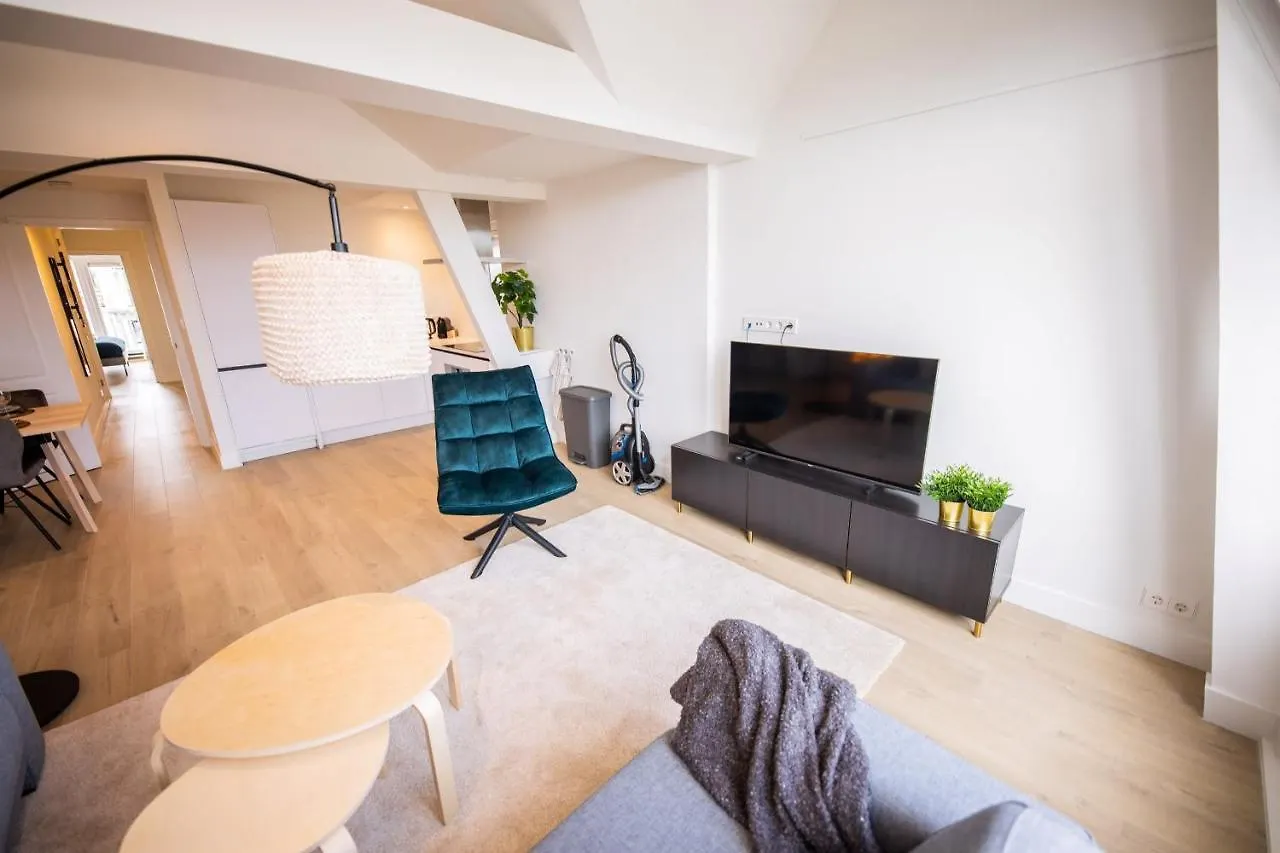 Happily 2 Bedroom Serviced Apartment 75M2 -Nb306H- Rotterdam Netherlands
