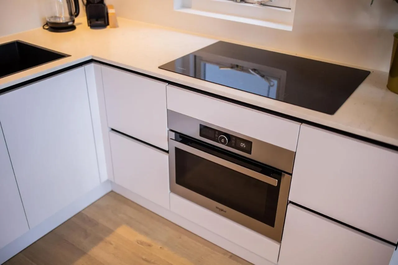 Happily 2 Bedroom Serviced Apartment 75M2 -Nb306H- Rotterdam 0*,