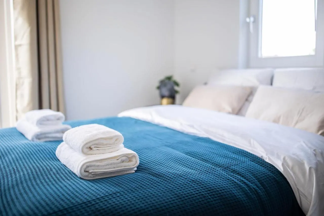 Happily 2 Bedroom Serviced Apartment 75M2 -Nb306H- Rotterdam